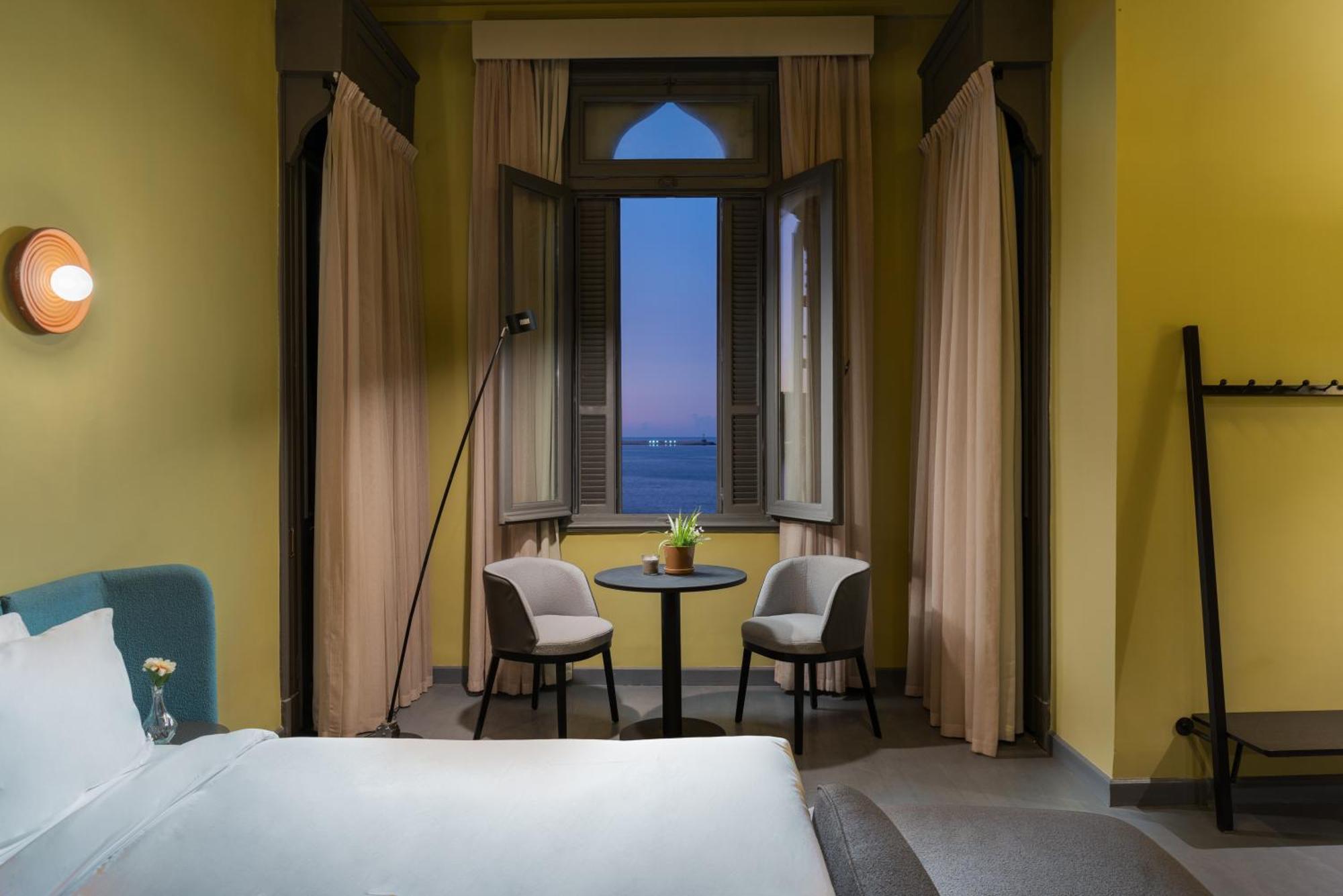 King Suite with Sea View