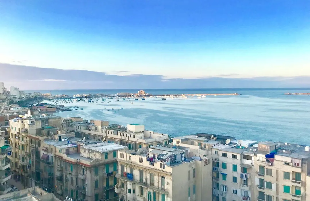 Downtown Sea View Suites-1