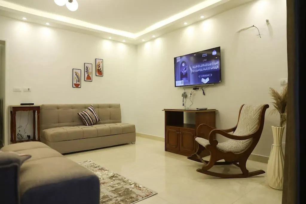 Gleem Bay Luxury Apartment-1