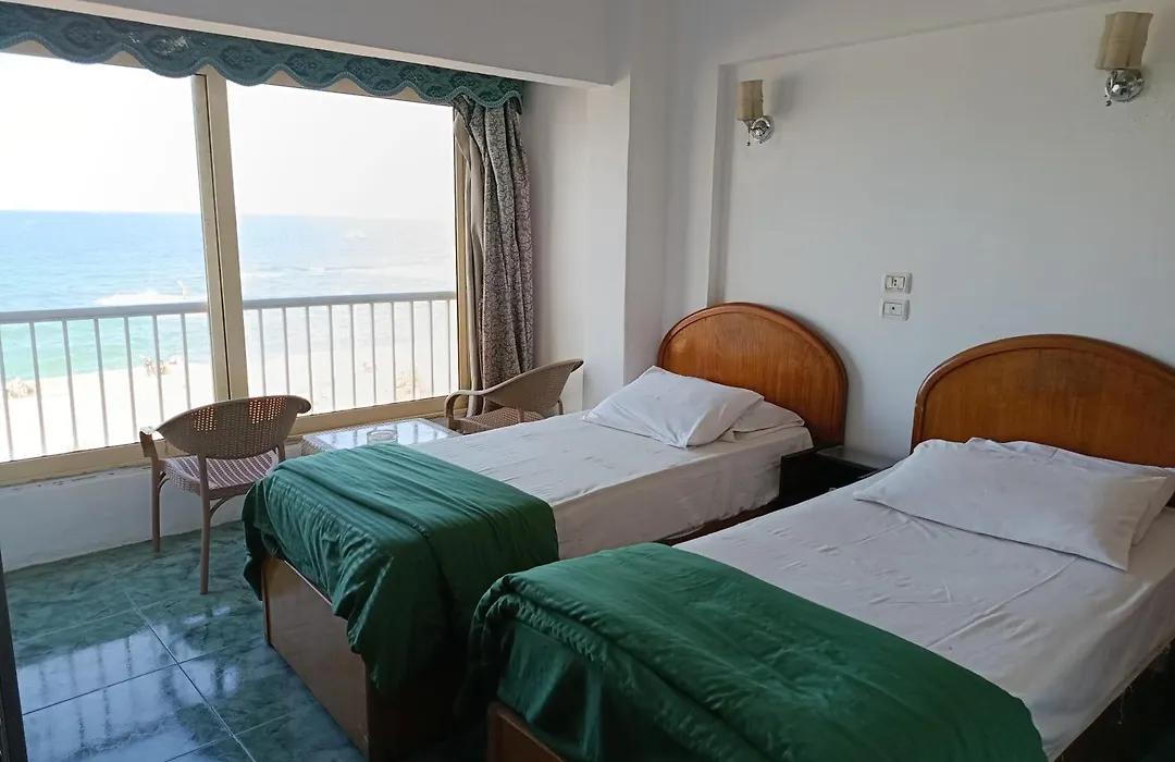 Cleopatra Family Residents مصريين فقط Egyptians Only-1