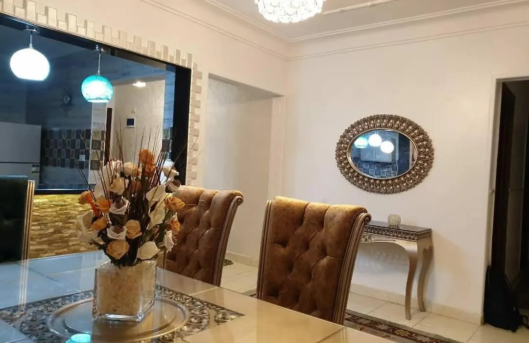 شقةعلى البحرمباشرةسيدي بشرالمربع الذهبي-1