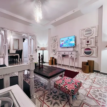 Ma Maison Gleem, Alexandria-2