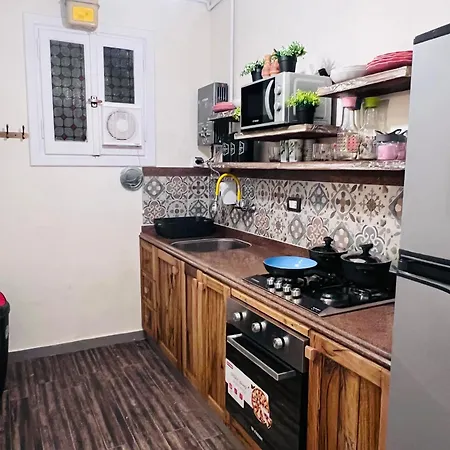 Ma Maison Gleem, Alexandria-2