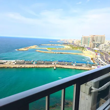 Gleem Luxury Condo Direct Sea View G18-3