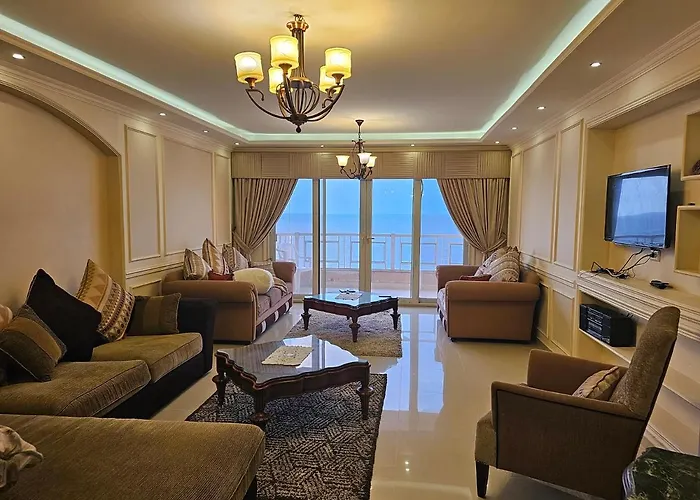 Welcome Sea View - Families Only