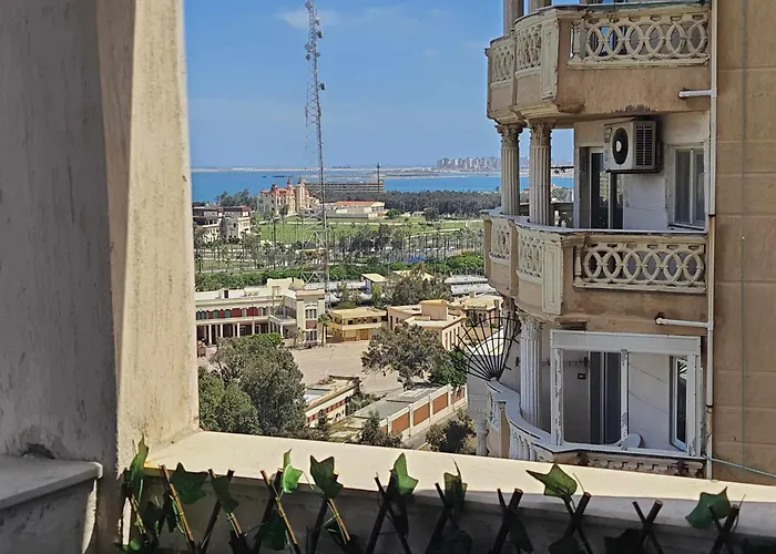 Sea And Montaza Palace View 2 Bedrooms Apartment Alexandria,2 Full Bathrooms, With 2 Ac And 1 Stand Fan, Free Wifi , Available All Year Days With 3 Heavy Blankets