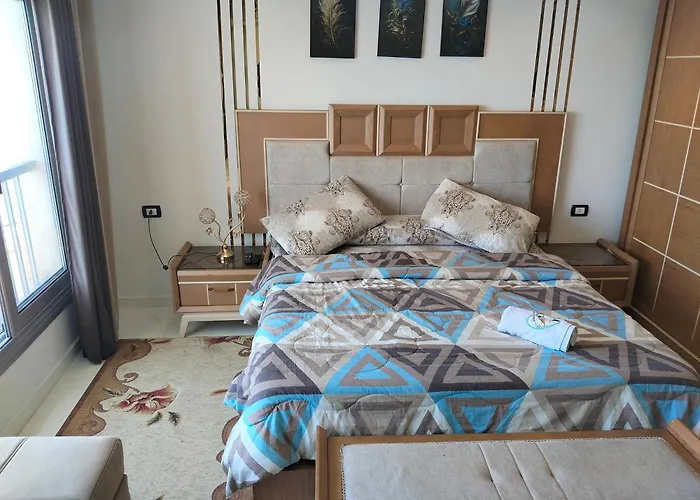 Gleem Luxury Condo Direct Sea View G18 الإسكندرية, مصر